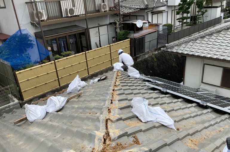 寄棟屋根の棟のふせかえ